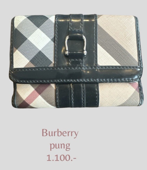 Burberry pung